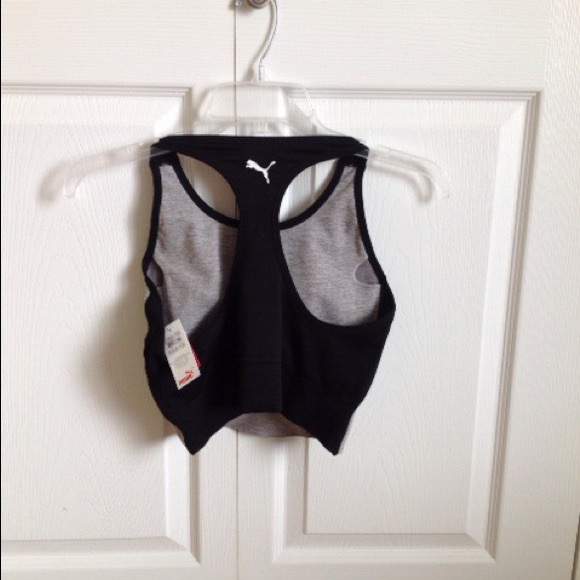 ⭐️Puma Sports Bra - Picture 2 of 4